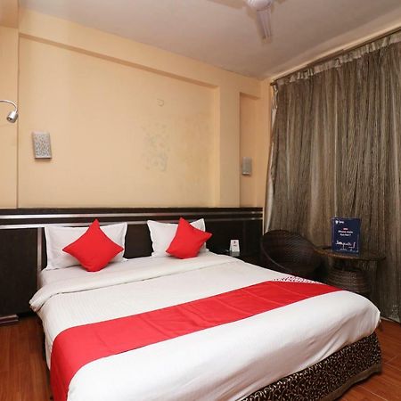Oyo 22034 Hotel Kanisshk International Rourkela Экстерьер фото
